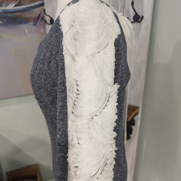 A'Reve ruffled sleeve sweater - Picture 6 of 10